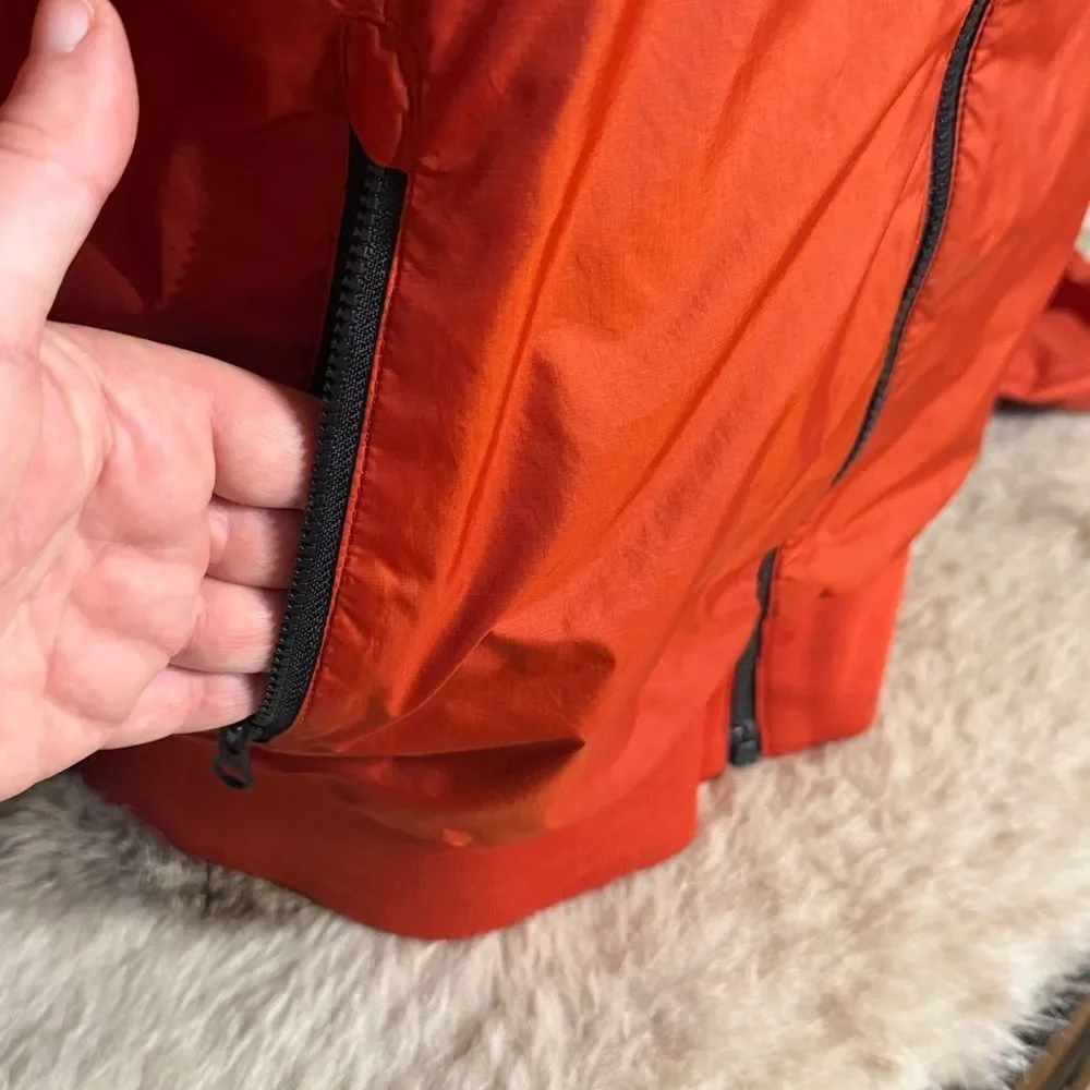 Nike Men's Two-Tone Orange l and Gray Windbreaker S (500)